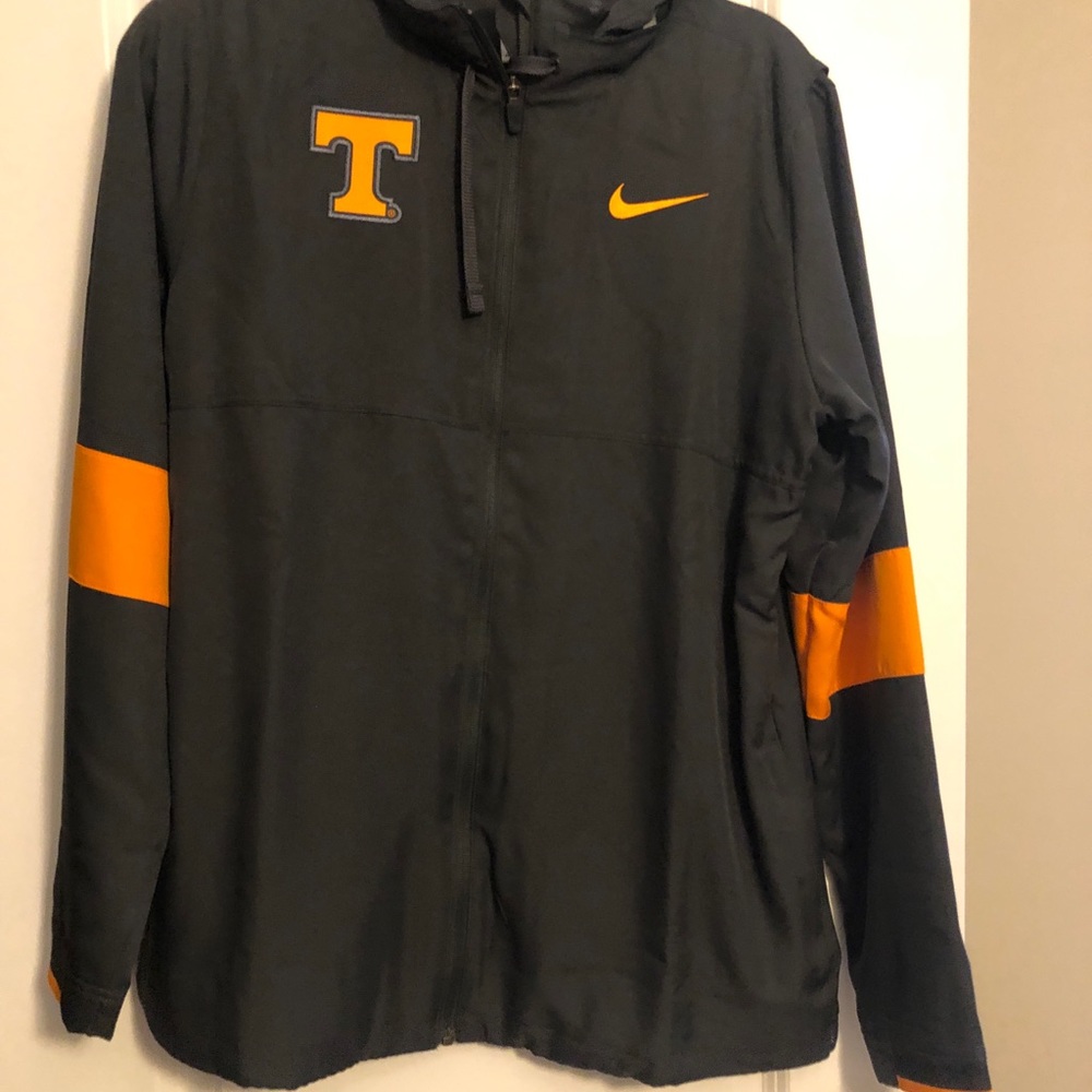 Nike hooded jacket